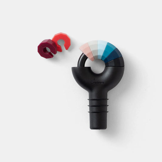 WINE CHARMS BOTTLE STOPPER by Rabbit.