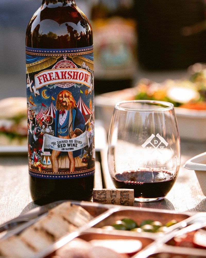 Freakshow Red Blend 2022 – Bold California Party Red.