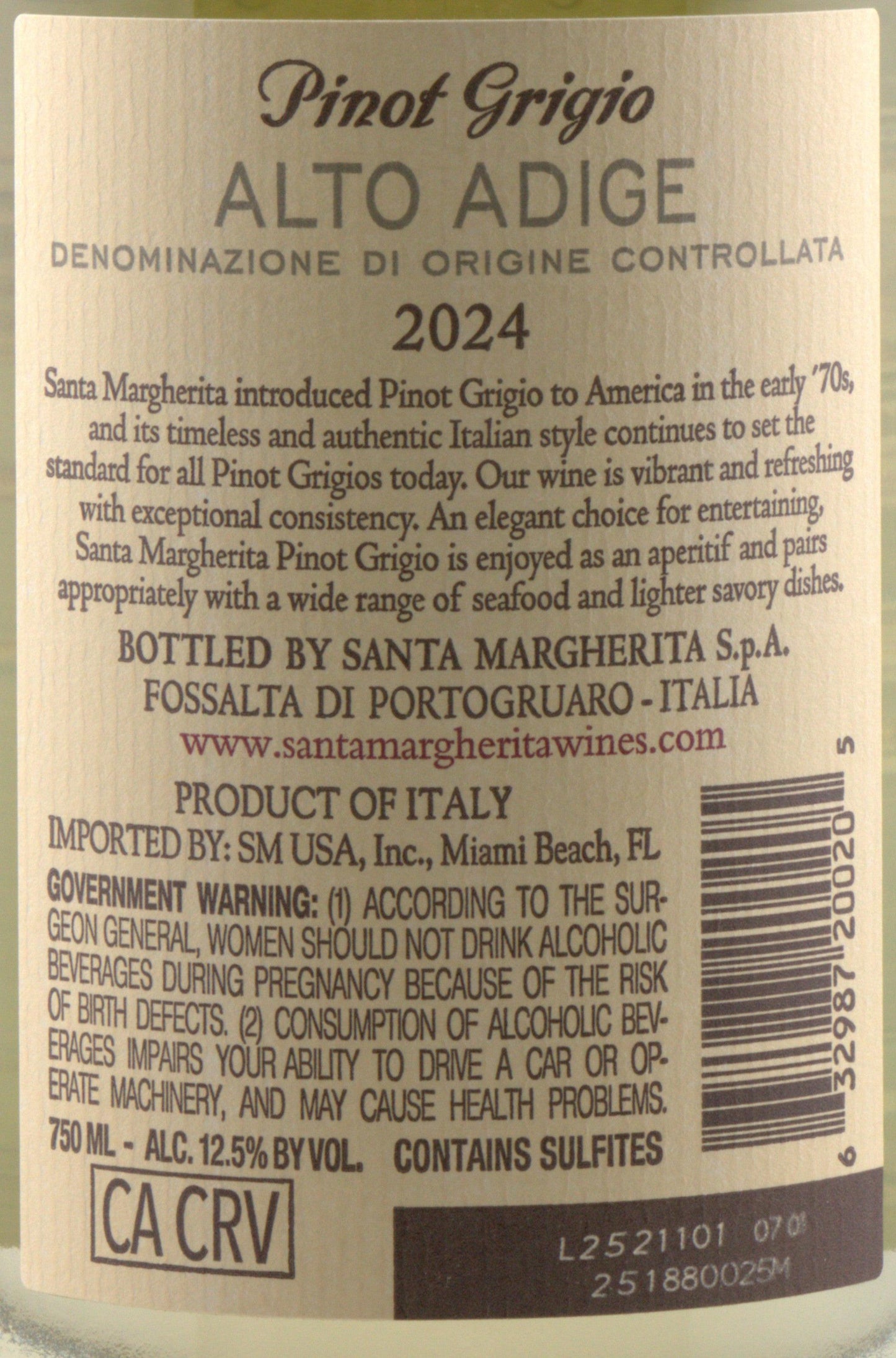 Alto Adige Pinot Grigio wine label with text and barcode