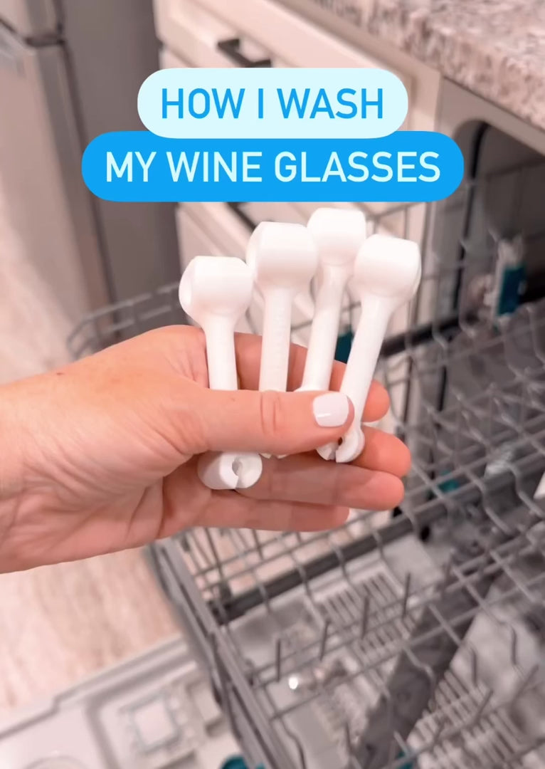 Video of how wine clips work